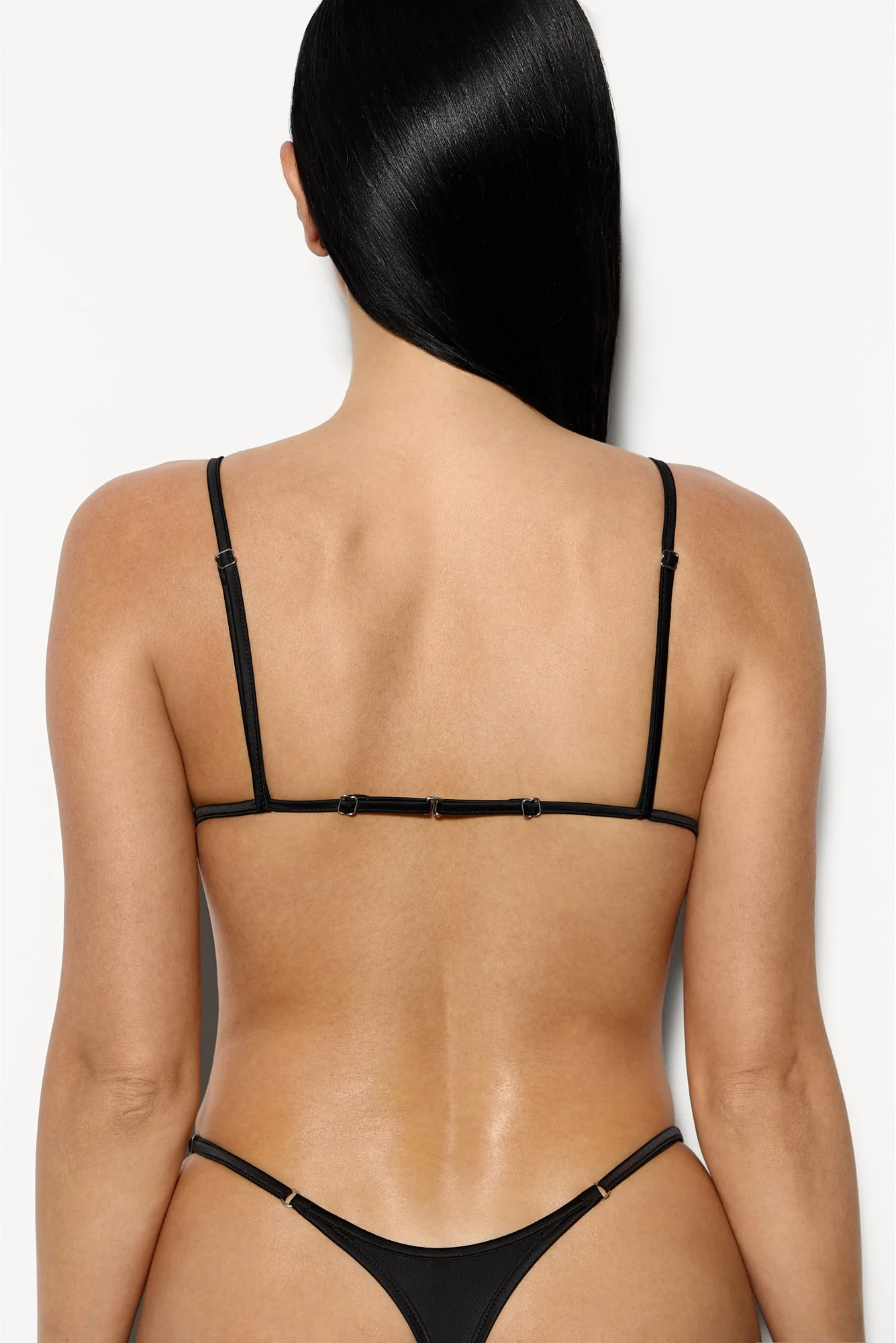 Joan Bra - Image 5